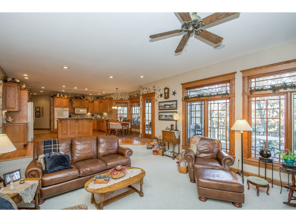 2408 Drenthe Laan ST, Pella, IA 50219