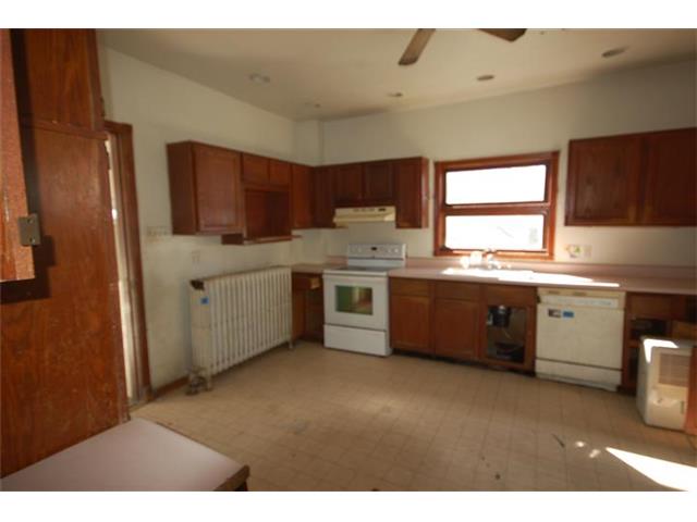 1923 Lucinda StPerry, IA, 50220Dallas County