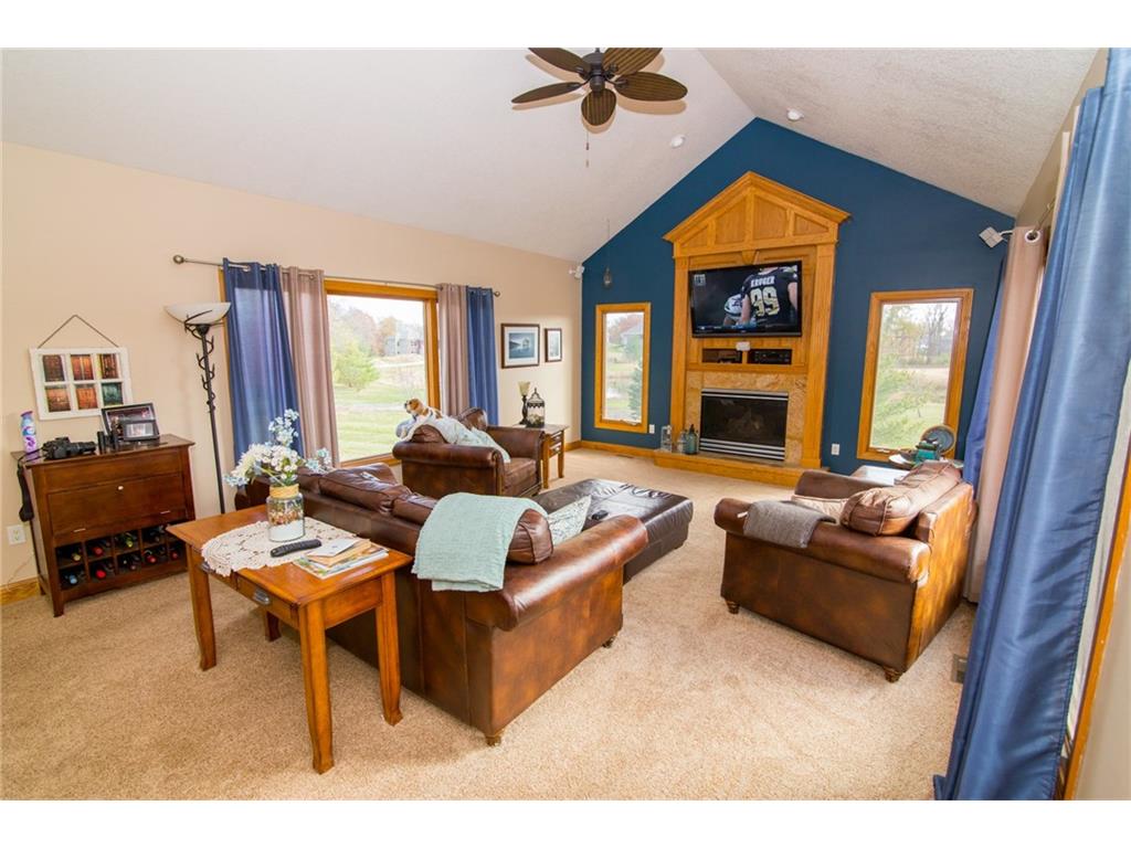 800 E Southside Drive, Polk City, IA 50226