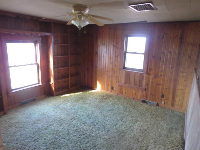 401 North StSheldahl, IA, 50243Polk County