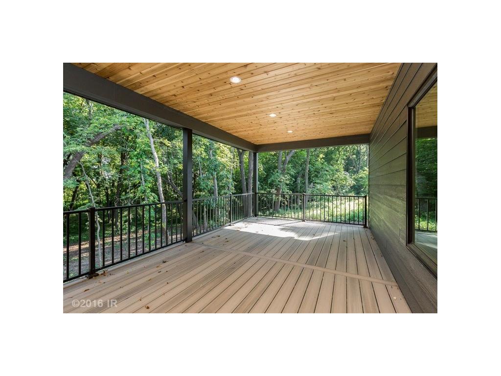 29204 Hickory Lodge Drive, Van Meter, IA 50261