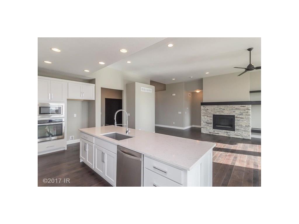8218 Aspen Drive, West Des Moines, IA 50263