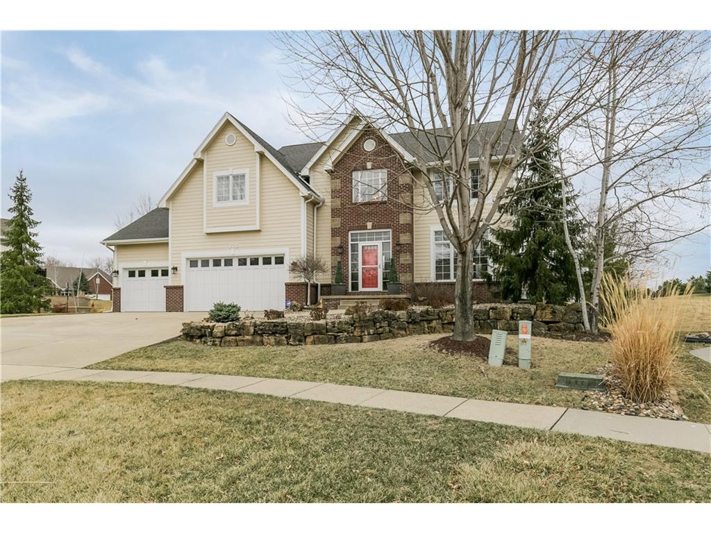 775 SE Willow Circle, Waukee, IA 50263