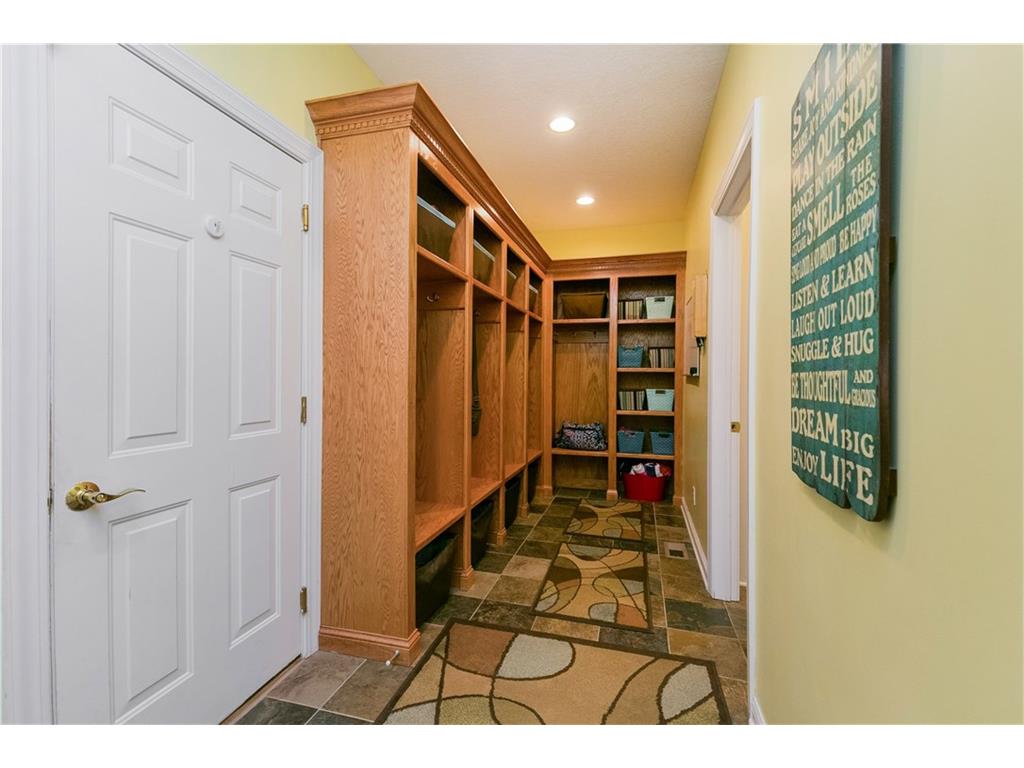 775 SE Willow Circle, Waukee, IA 50263