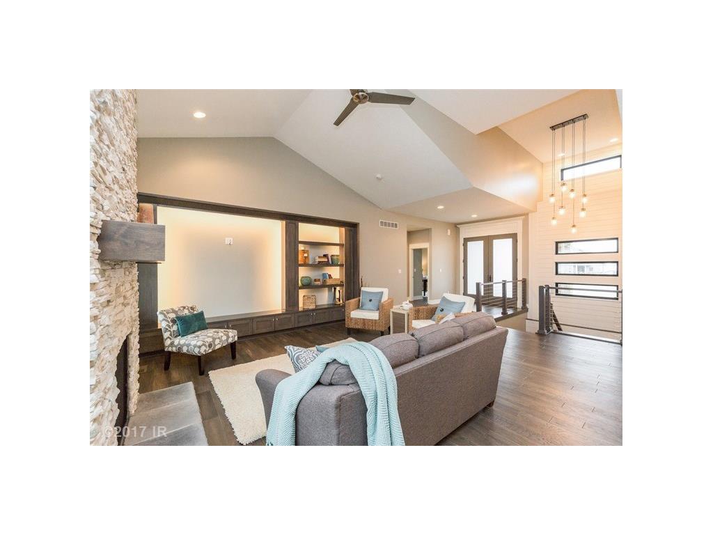1065 SE Grant Woods Court, Waukee, IA 50263