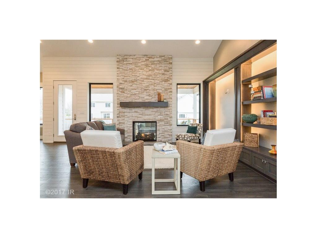 1065 SE Grant Woods Court, Waukee, IA 50263