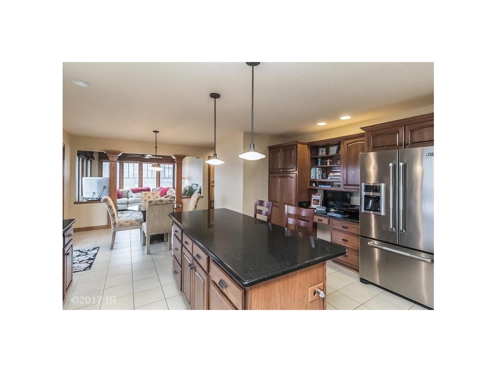 670 SE Westbranch Drive, Waukee, IA 50263