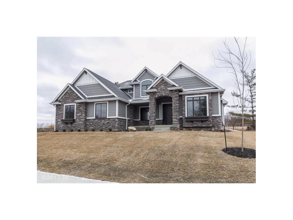 705 Silverleaf Lane, Waukee, IA 50263