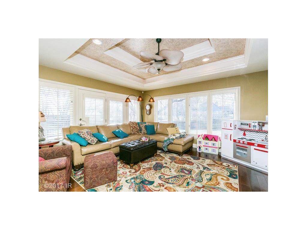 780 SE Walnut Ridge Drive, Waukee, IA 50263