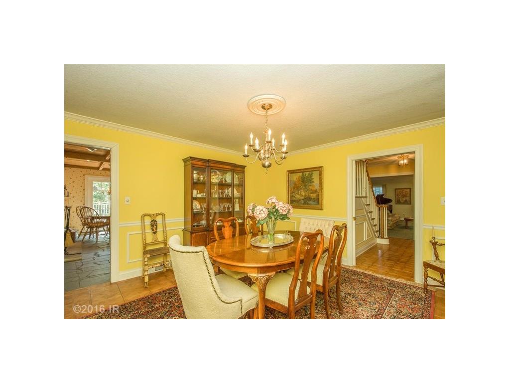 3204 Jordan Grove, West Des Moines, IA 50265
