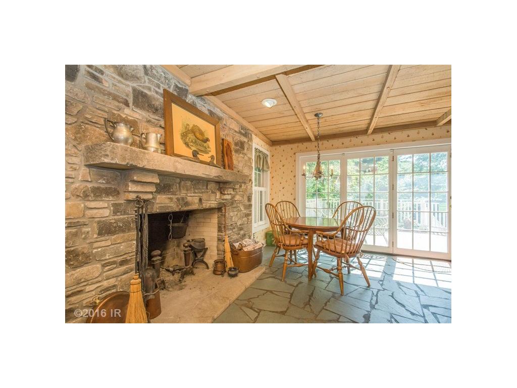 3204 Jordan Grove, West Des Moines, IA 50265