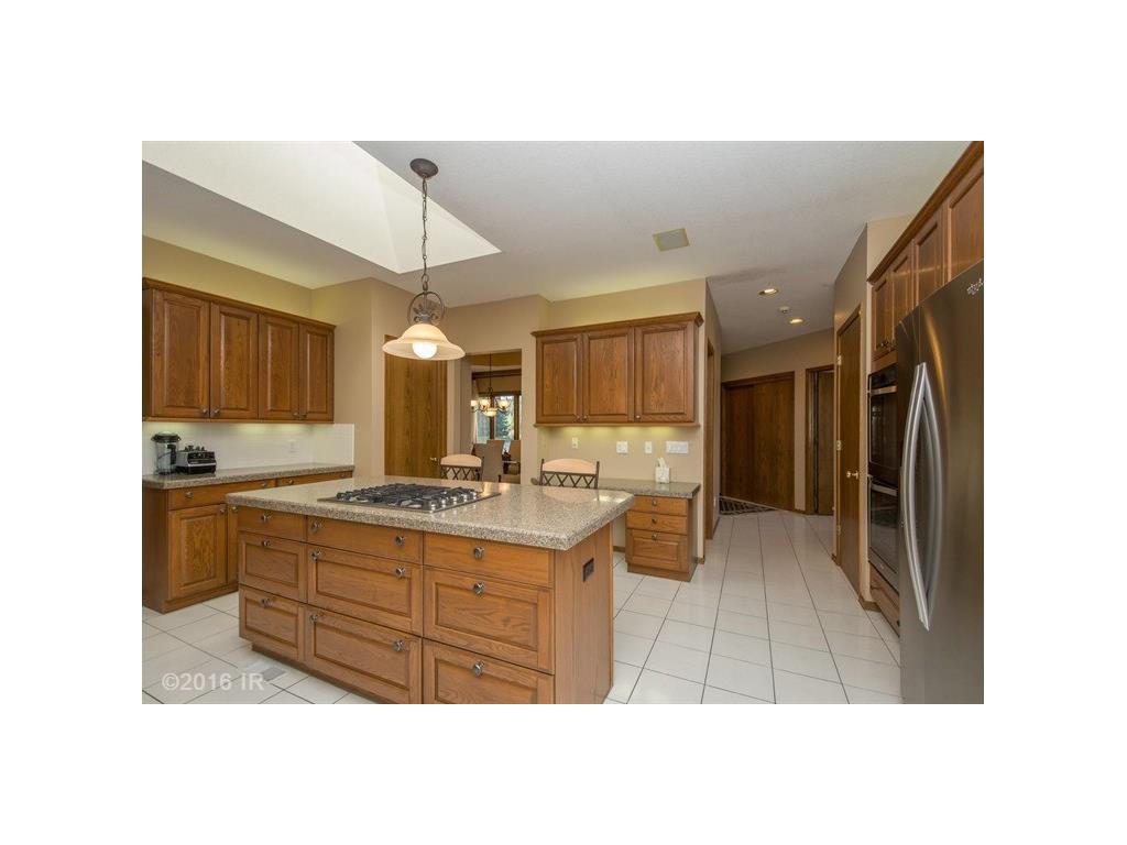 3210 Valley Ridge Court, West Des Moines, IA 50265