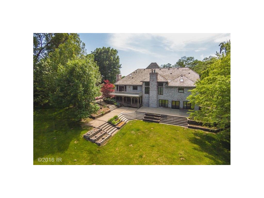 620 S 28th Street, West Des Moines, IA 50265
