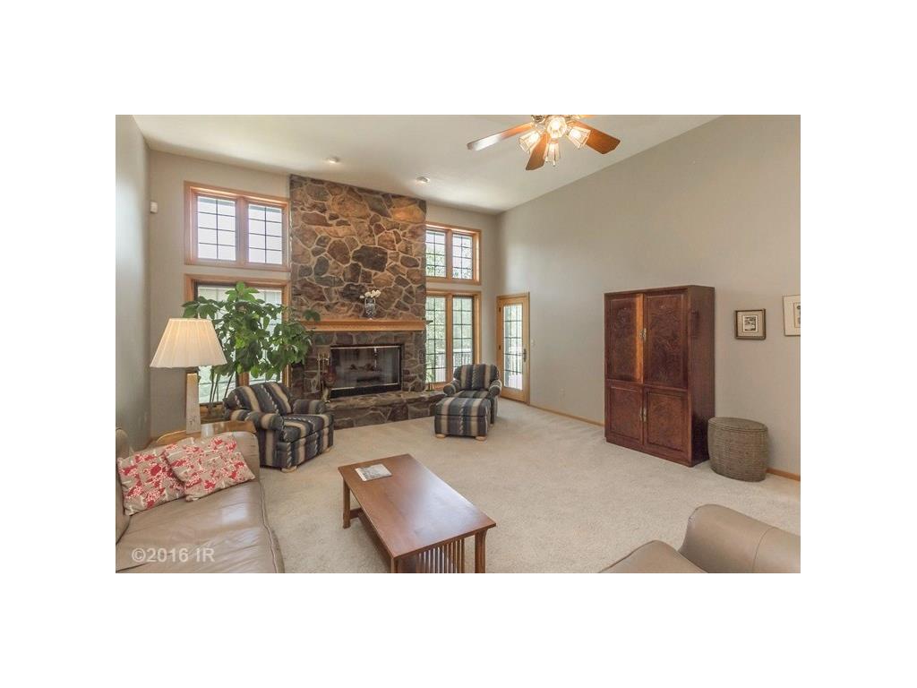 620 S 28th Street, West Des Moines, IA 50265