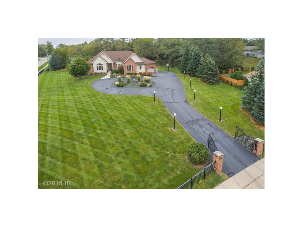3437 Scenic Valley Drive, West Des Moines, IA 50265