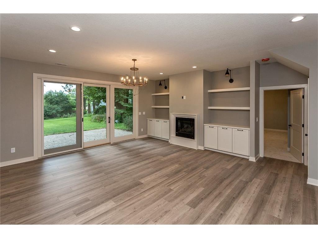 1128 20th Street, West Des Moines, IA 50265
