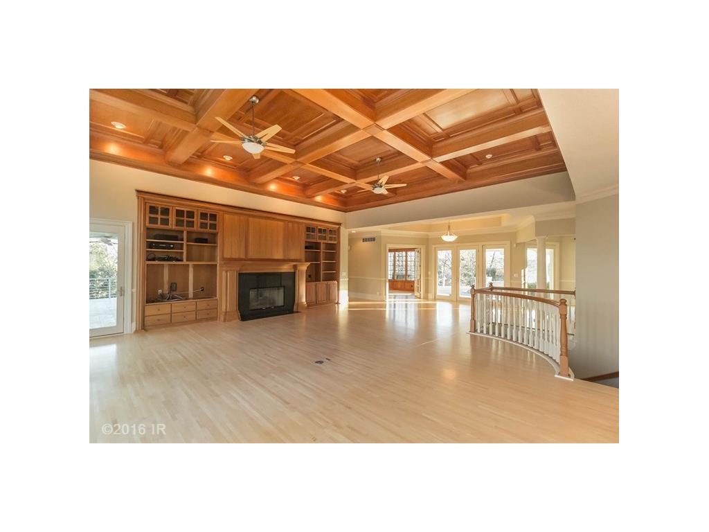 3870 Timberline Drive, West Des Moines, IA 50265