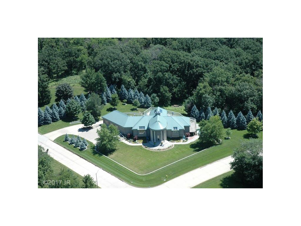4101 Plumwood Drive, West Des Moines, IA 50265