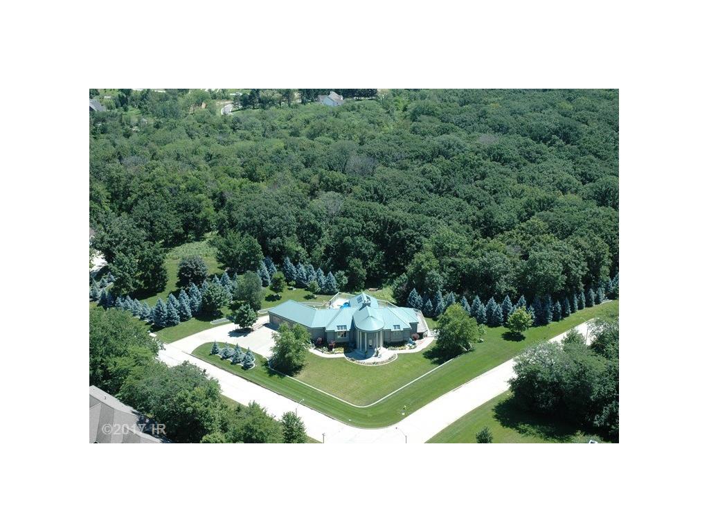 4101 Plumwood Drive, West Des Moines, IA 50265