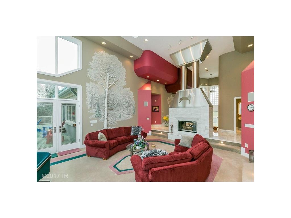4101 Plumwood Drive, West Des Moines, IA 50265