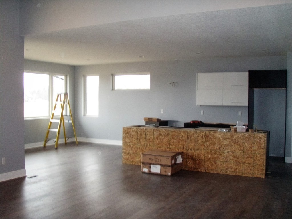874 83rd ST, West Des Moines, IA 50266