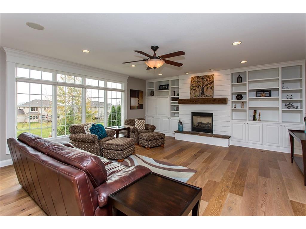 159 62nd Street, West Des Moines, IA 50266