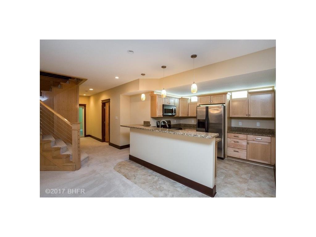 5725 Fairway Drive, West Des Moines, IA 50266