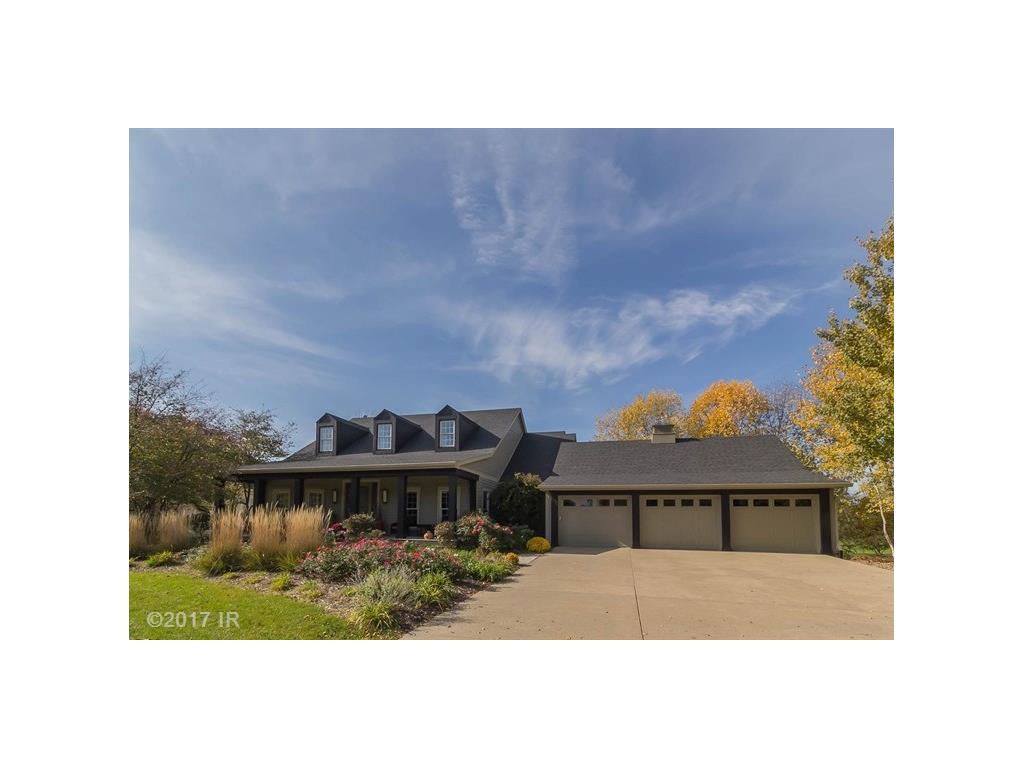 1105 Burr Oaks Drive, West Des Moines, IA 50266