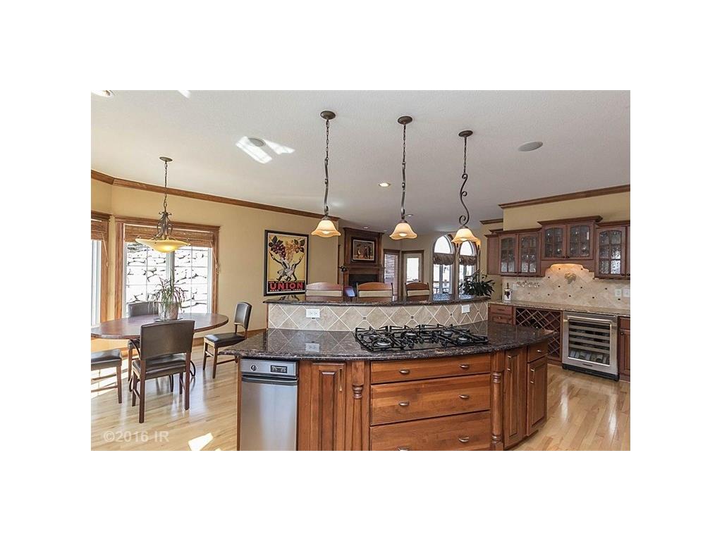 1501 Tulip Tree Lane, West Des Moines, IA 50266