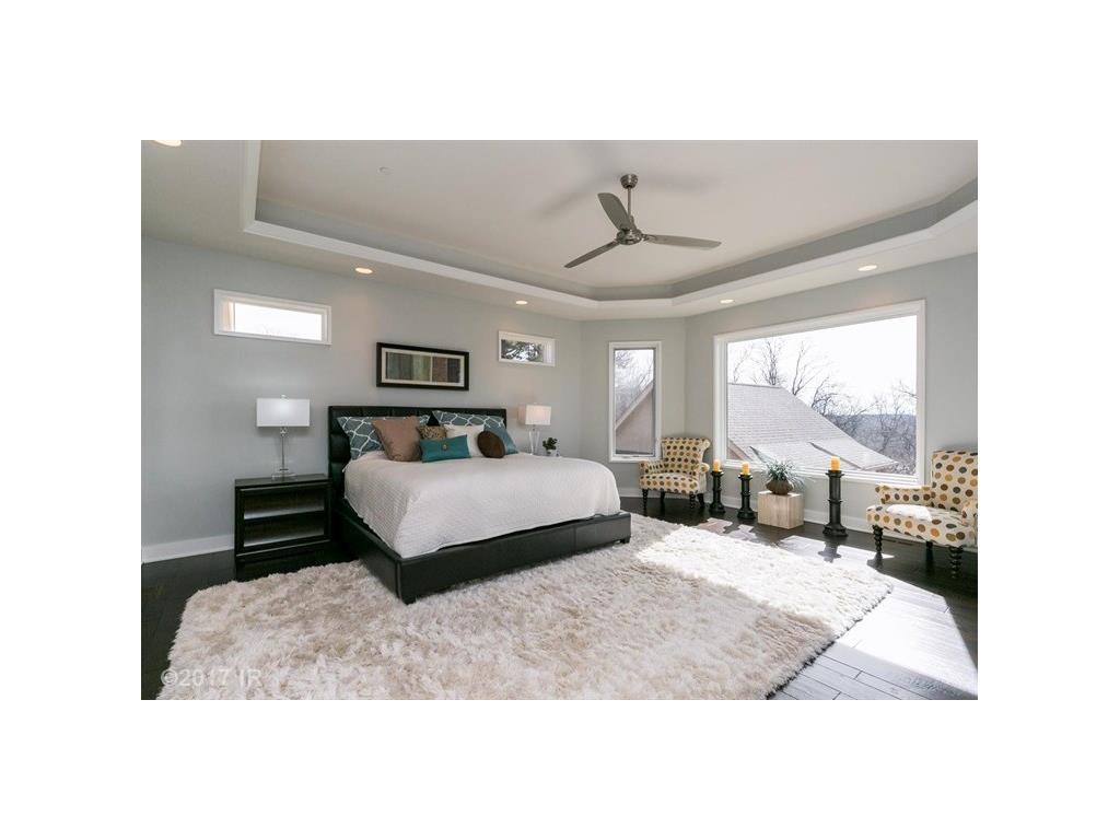 1747 Glenleven Terrace, West Des Moines, IA 50266