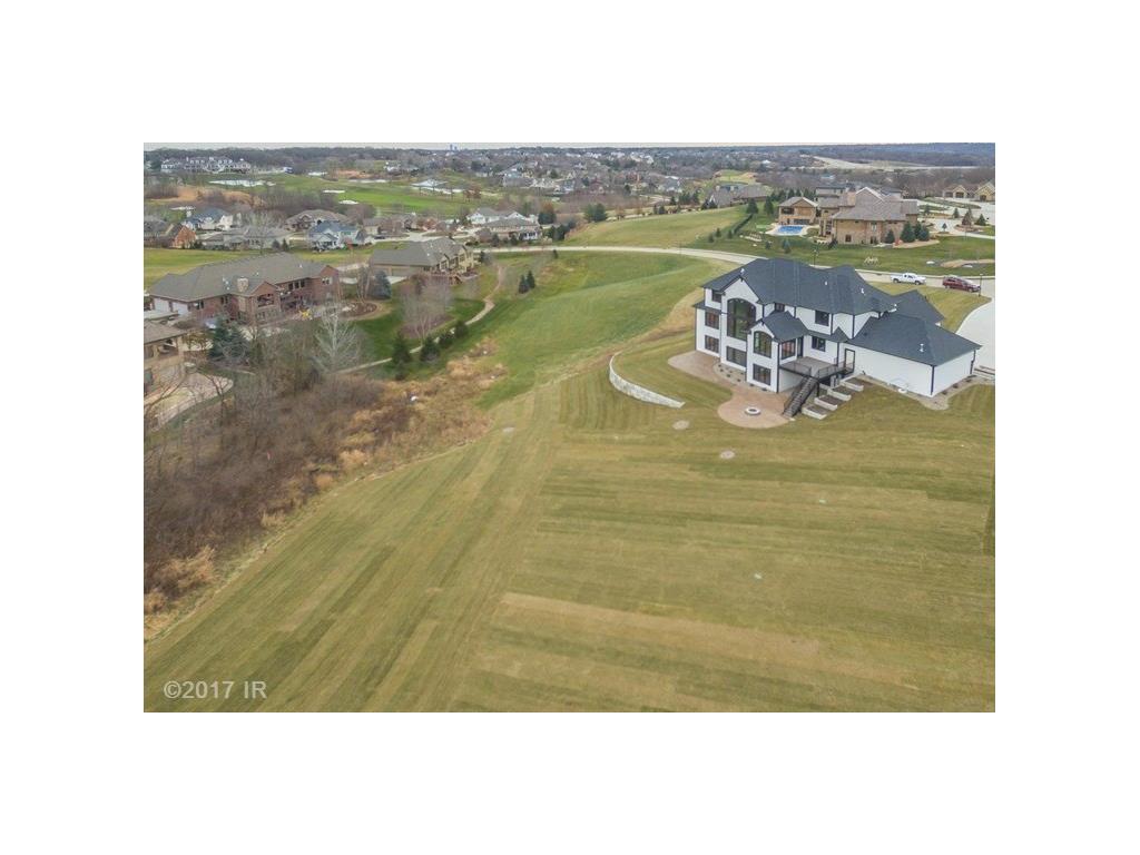 1723 Glenleven Terrace, West Des Moines, IA 50266