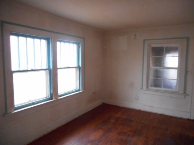 1920 27th StDes Moines, IA, 50310Polk County