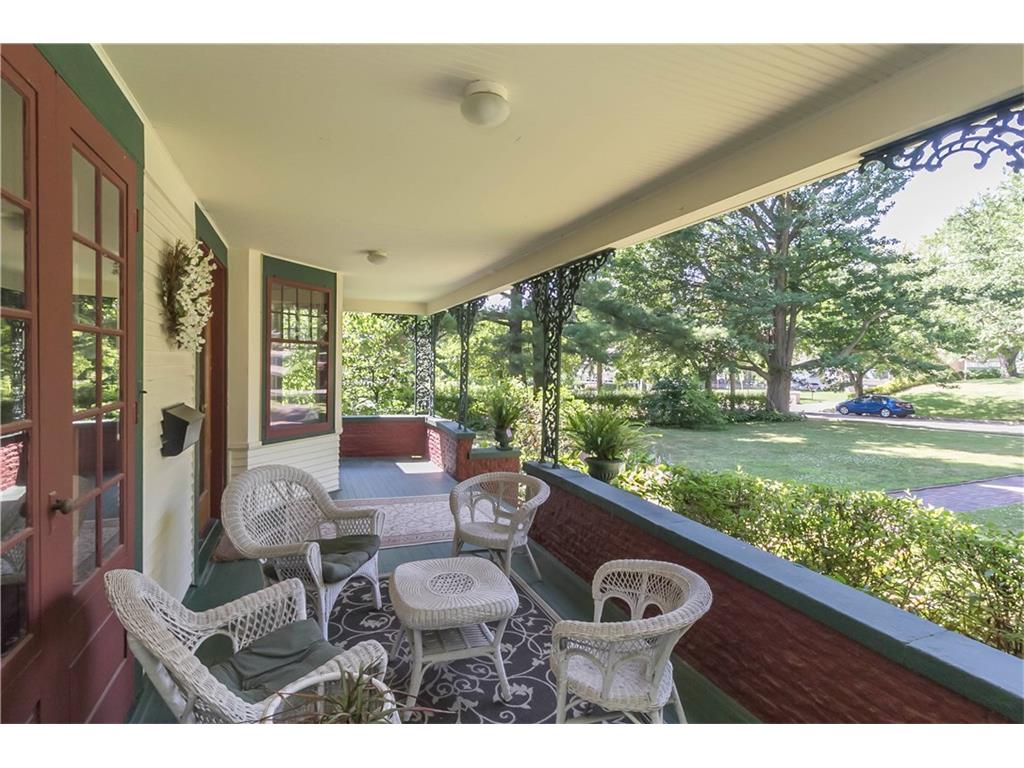 2838 Forest Drive, Des Moines, IA 50312