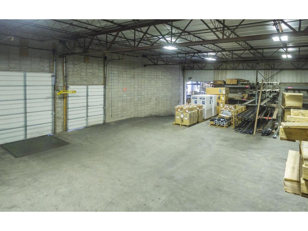 600 Holcomb AVE, Des Moines, IA 50313