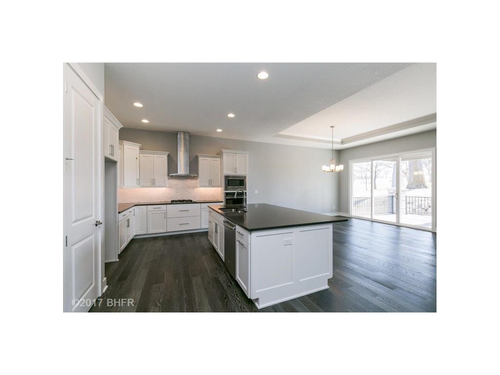 1800 Park Avenue, Des Moines, IA 50315