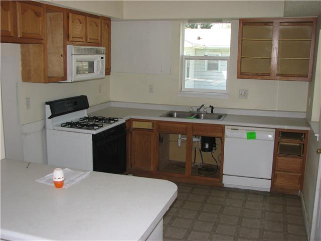 332 E Hillside AveDes Moines, IA, 50315Polk County