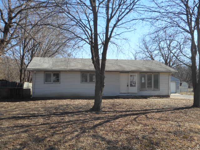 4715 NE 27th CtDes Moines, IA, 50317Polk County