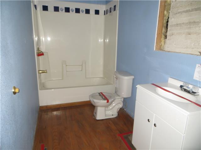 2337 E 37th StDes Moines, IA, 50317Polk County