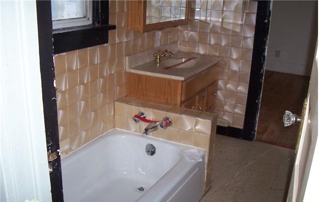 2741 E Grand AveDes Moines, IA, 50317Polk County