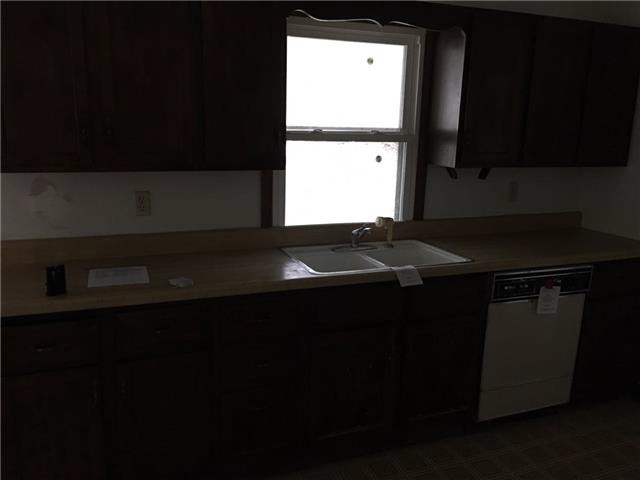 2605 E Grand AveDes Moines, IA, 50317Polk County