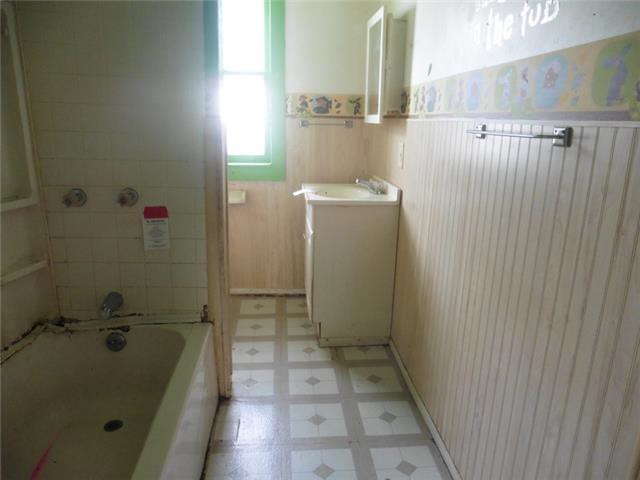 2305 Logan Ave.Des Moines, IA, 50317Polk County
