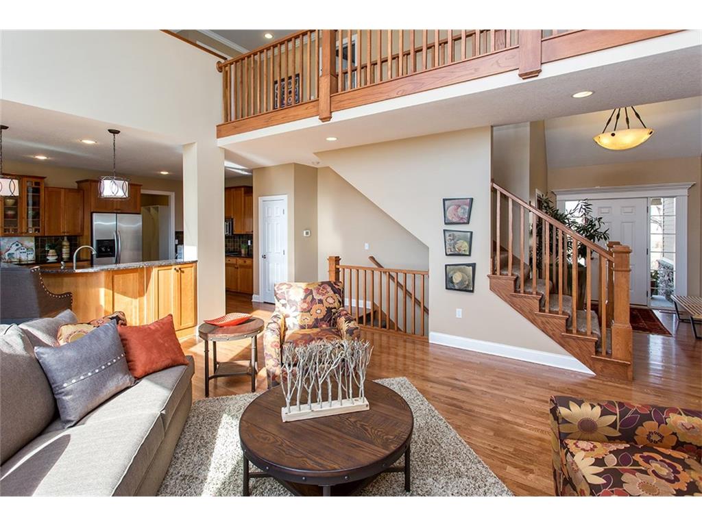 16304 Tanglewood Drive, Urbandale, IA 50323