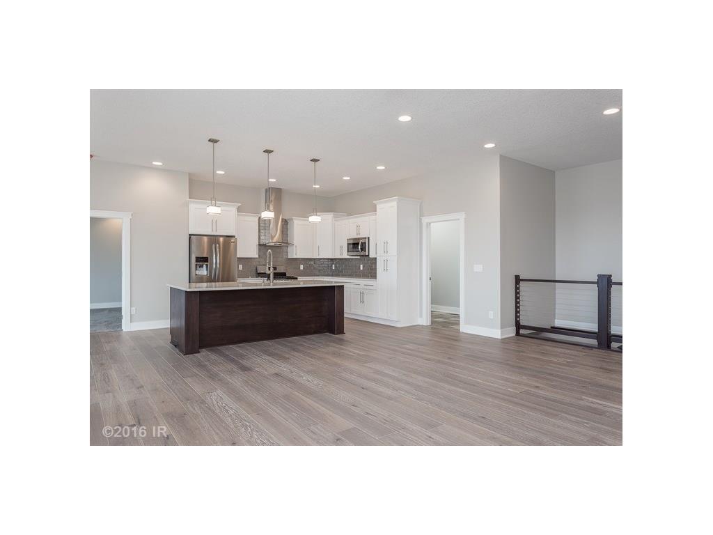 16222 Walnut Meadows Court, Urbandale, IA 50323