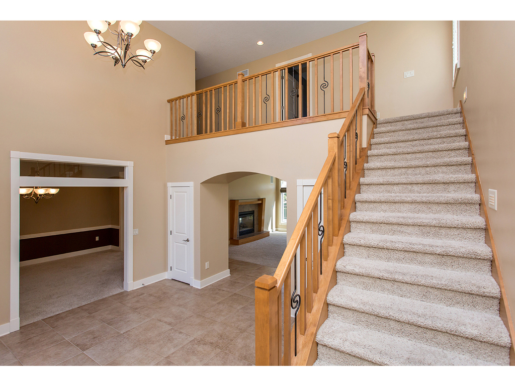 4205 162nd ST, Urbandale, IA 50323