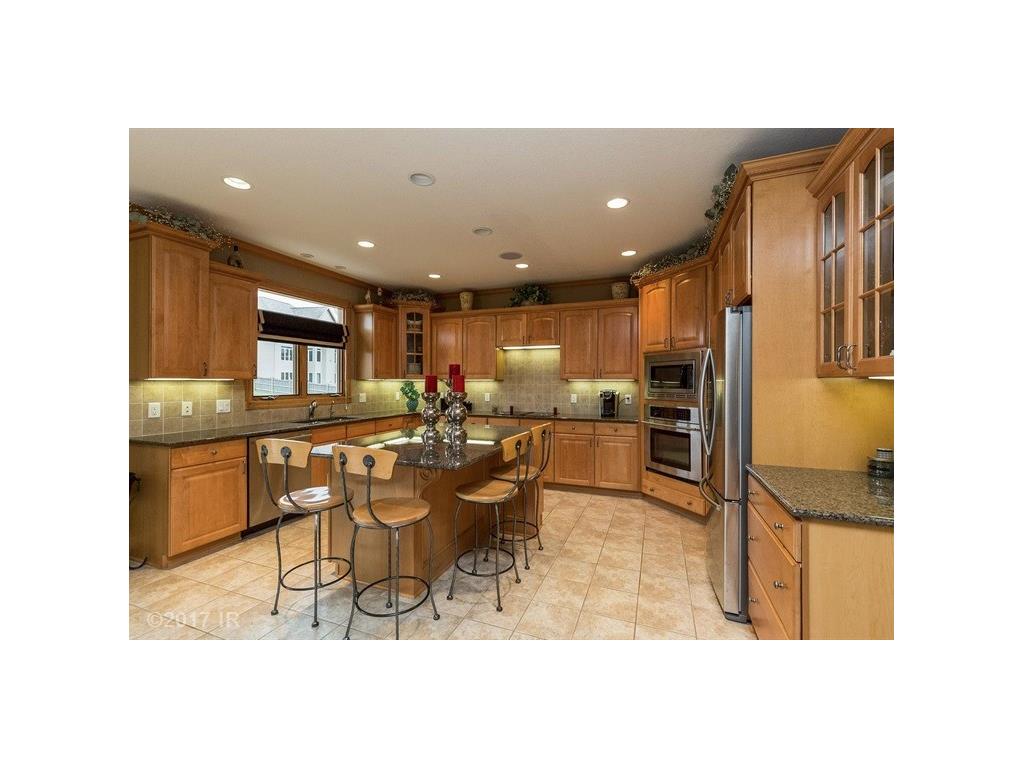 3011 153rd Street, Urbandale, IA 50323