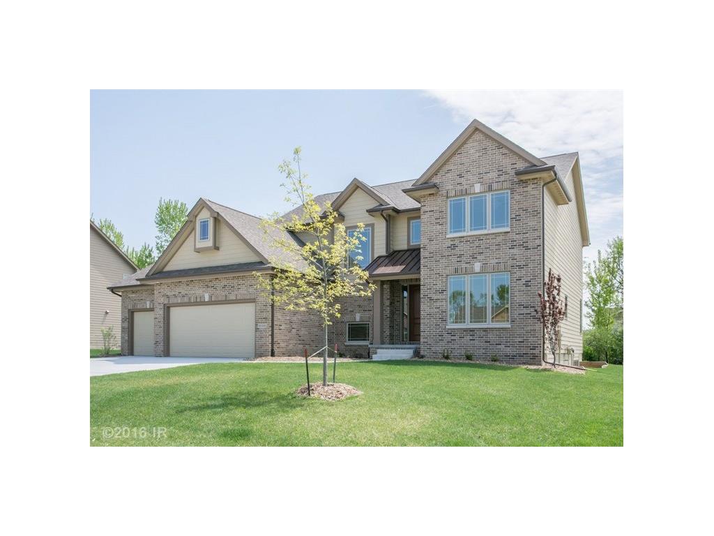 15310 MAPLE Drive, Urbandale, IA 50323