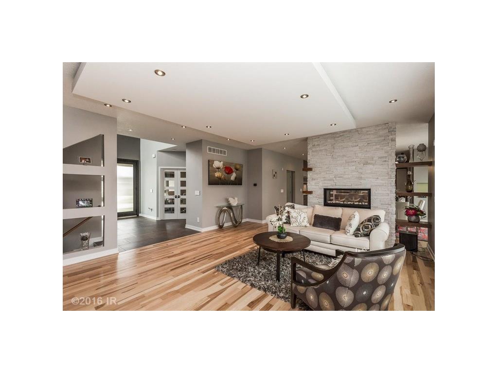 4732 154th Street, Urbandale, IA 50323
