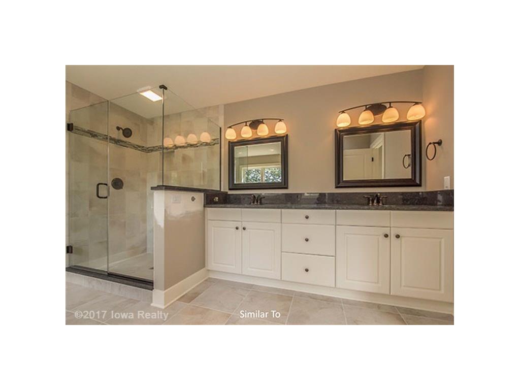 16015 Hickory Lane, Urbandale, IA 50323