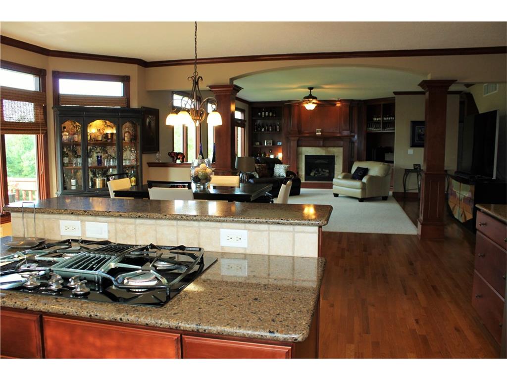 15011 Brookshire Drive, Urbandale, IA 50323