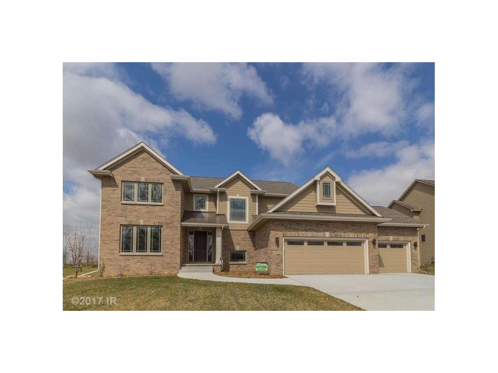 14711 BROOKVIEW Drive, Urbandale, IA 50323